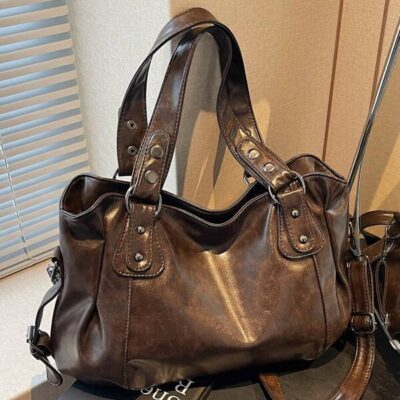 1pc Vintage Large Capacity Handbag, Vintage PU Messenger Shoulder Bag, Women Casual Tote Bag & Wallet, Bohemia Style Bag For Women, Tote Bags For School,College Essentials, Street & Japanese Bag For Women, New Fashionable Big Bags For Women, New Arrival Tote Bags For Woman