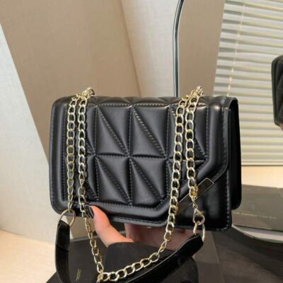 Versatile Solid Color PU Leather Flap Quilted Bag, Simple Large Capacity Travel Vacation Metal Chain Square Bags, Fashionable Business Commuting Shoulder Bag For Office Work Use, Lightweight Outdoor Shopping Women Crossbody Bags