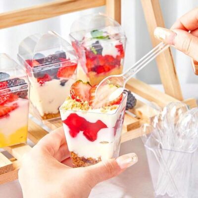 25/50/100pcs 5 Oz Plastic Dessert Cups , Yogurt Parfait For Party Appetizers, Mini Desserts, Mousse, Pudding, Fruit, Jelly Cheesecake And Ice Cream Square Plastic Cup Cheese Cake Cup |