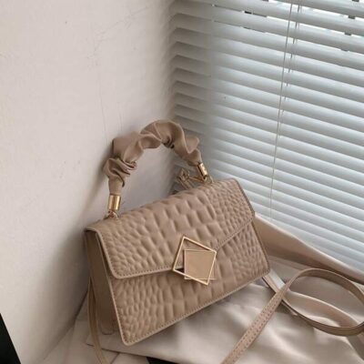 Fashion Solid Color Pleated Handbag, Cloud Bag, Crocodile Pattern, Large Capacity, Suitable For Shopping, Wallet, Shopping, Young Women, College Students, Newbies, White Collars. Suitable For Office, University, Work, Business, Commuting, Outdoor Activities, Travel And Excursions